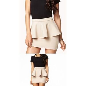 Forever 21 Textured Peplum Skirt